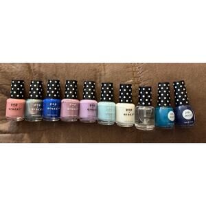 Lot (10) pop Arazzi Nail Polish 0.50 Fl oz ea